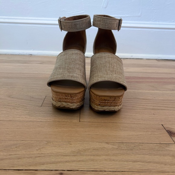 Universal Thread Boho Wedges Size 6 - Picture 4 of 5